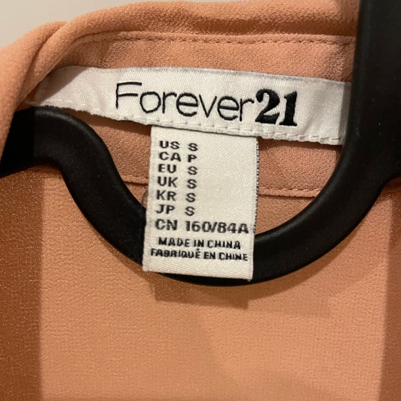 Top - Picture 2 of 3